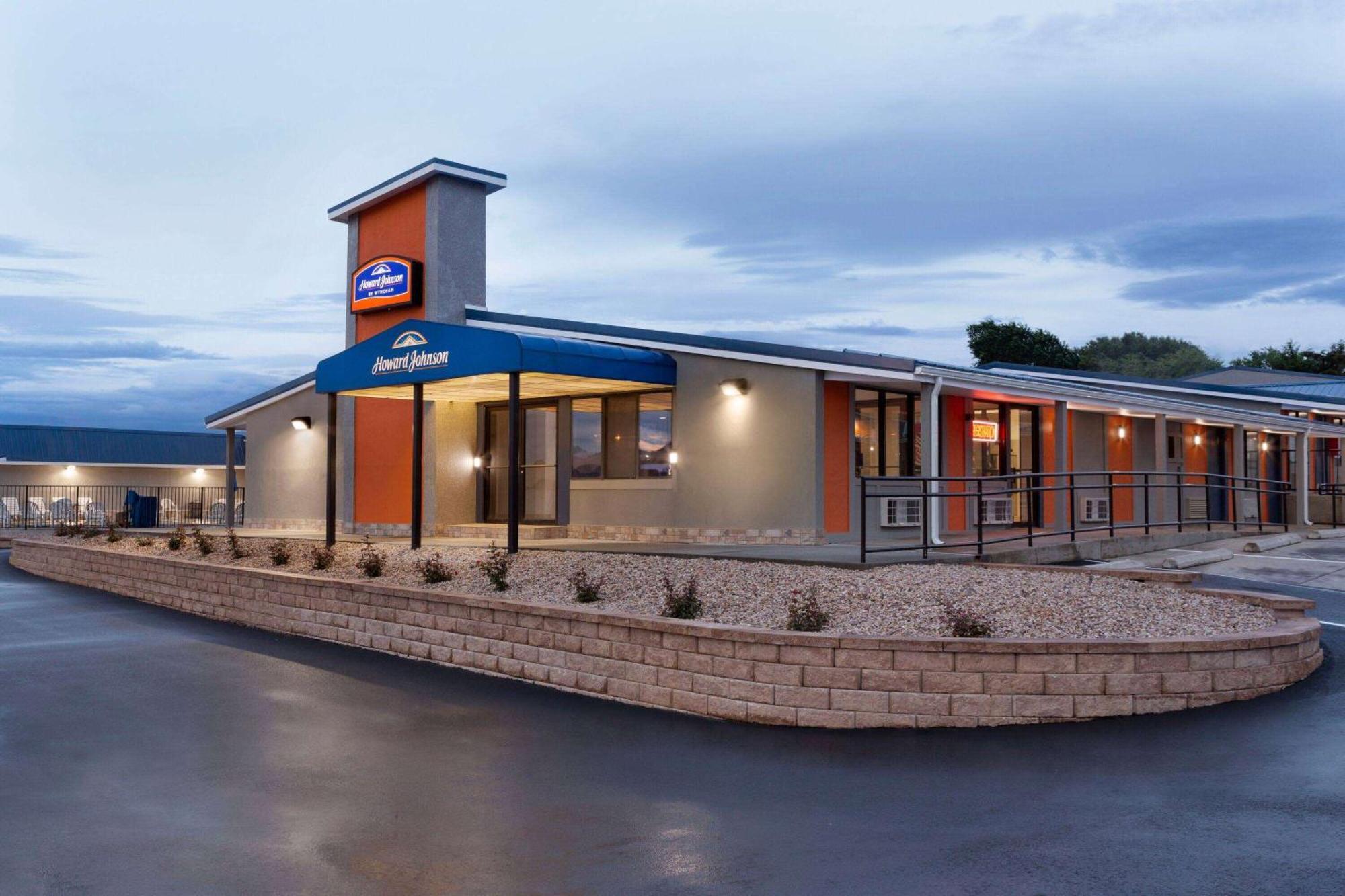 Howard Johnson By Wyndham Hotel 2*